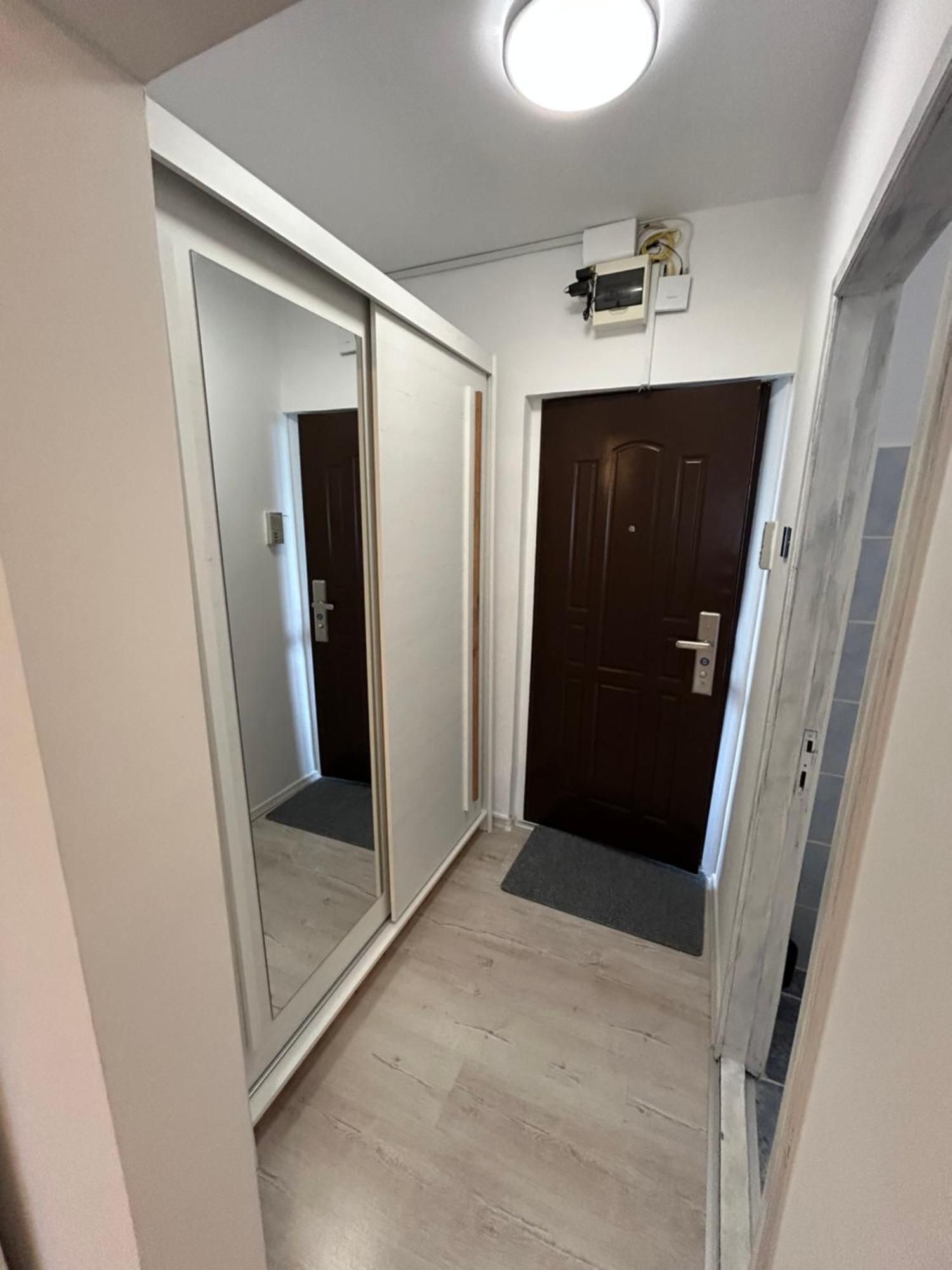 Luxury Studios - Soarelui 10 Brasov Luaran gambar